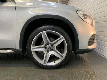 Mercedes-Benz GLA 2.1 GLA200d AMG Line 7G-DCT Euro 6 (s/s) 5dr