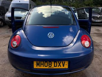 Volkswagen Beetle 1.6 Luna Hatchback 3dr Petrol Manual Euro 4 (102 ps)