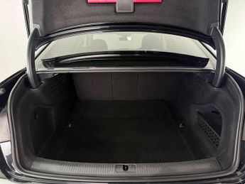 Audi A4 2.0 TDI 40 Sport Saloon 4dr Diesel S Tronic quattro Euro 6 (s/s)