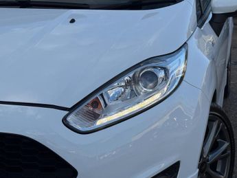 Ford Fiesta 1.0T EcoBoost ST-Line Euro 6 (s/s) 3dr