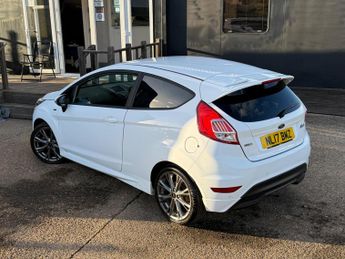 Ford Fiesta 1.0T EcoBoost ST-Line Euro 6 (s/s) 3dr