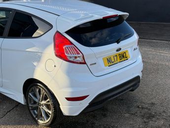 Ford Fiesta 1.0T EcoBoost ST-Line Euro 6 (s/s) 3dr