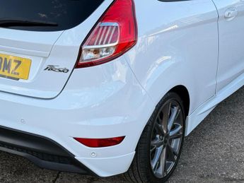 Ford Fiesta 1.0T EcoBoost ST-Line Euro 6 (s/s) 3dr