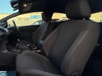 Ford Fiesta 1.0T EcoBoost ST-Line Euro 6 (s/s) 3dr
