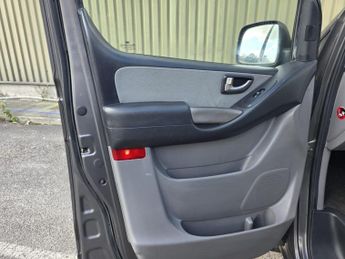 Hyundai i800 2.5 CRDi Style Euro 5 5dr