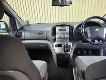 Hyundai i800 2.5 CRDi Style Euro 5 5dr