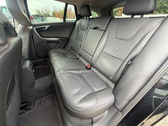 Volvo V60 1.6 T3 R-Design Powershift Euro 5 5dr