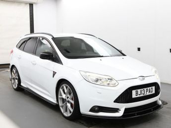 Ford Focus 2.0T EcoBoost ST-3 Euro 5 (s/s) 5dr