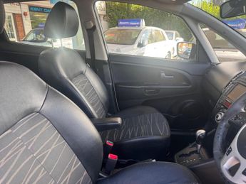 Kia Venga 1.6 3 Auto Euro 5 5dr (Sat Nav)