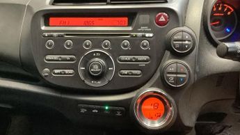 Honda Jazz 1.4 i-VTEC ES CVT Euro 5 5dr