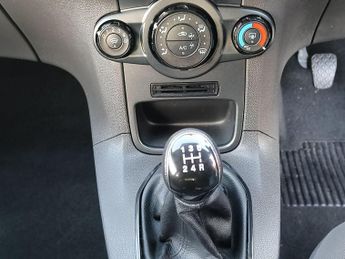 Ford Fiesta 1.25 Style Hatchback 3dr Petrol Manual Euro 6 (82 ps)