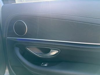Mercedes-Benz E Class 2.0 E220d AMG Line G-Tronic+ Euro 6 (s/s) 4dr