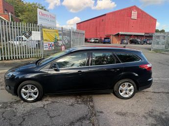 Ford Focus 1.0T EcoBoost Zetec Euro 5 (s/s) 5dr