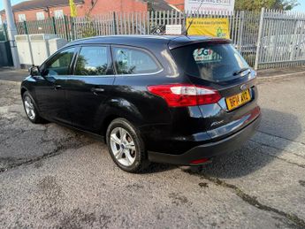 Ford Focus 1.0T EcoBoost Zetec Euro 5 (s/s) 5dr