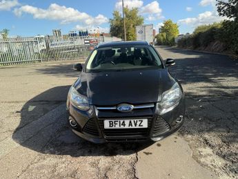 Ford Focus 1.0T EcoBoost Zetec Euro 5 (s/s) 5dr