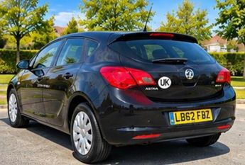 Vauxhall Astra 1.6 16v Exclusiv Auto Euro 5 5dr