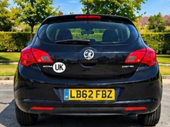 Vauxhall Astra 1.6 16v Exclusiv Auto Euro 5 5dr