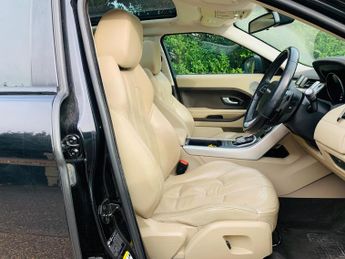 Land Rover Range Rover Evoque 2.2 SD4 Pure Auto 4WD Euro 5 (s/s) 5dr