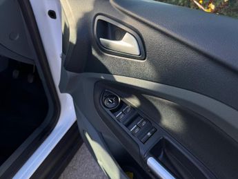 Ford C-Max 1.6 Zetec Euro 5 5dr