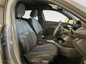 Peugeot 2008 1.2 PureTech Allure SUV 5dr Petrol Manual Euro 6 (s/s) (130 ps)