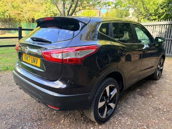 Nissan Qashqai 1.5 dCi N-Connecta 2WD Euro 6 (s/s) 5dr