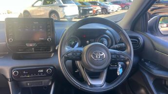 Toyota Yaris 1.5 VVT-h Design Hatchback 5dr Petrol Hybrid E-CVT Euro 6 (s/s) 
