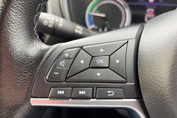 Nissan Juke 1.6 Hybrid Premiere Edition 5dr Auto