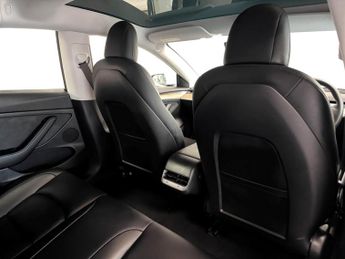 Tesla Model 3 Long Range Saloon 4dr Electric Auto RWD (282 ps)