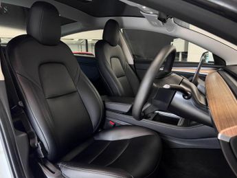 Tesla Model 3 Long Range Saloon 4dr Electric Auto RWD (282 ps)