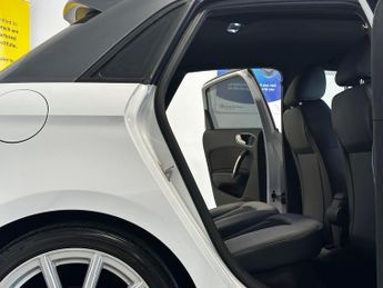 Audi A1 1.4 TFSI S line Sportback 5dr Petrol S Tronic Euro 6 (s/s) (125 
