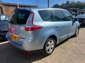 Renault Grand Scenic 1.6 VVT Dynamique TomTom Euro 5 5dr