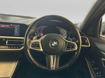 BMW 3 Series 2.0 330i M Sport Saloon 4dr Petrol Auto Euro 6 (s/s) (258 ps)