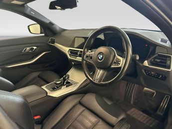 BMW 3 Series 2.0 330i M Sport Saloon 4dr Petrol Auto Euro 6 (s/s) (258 ps)