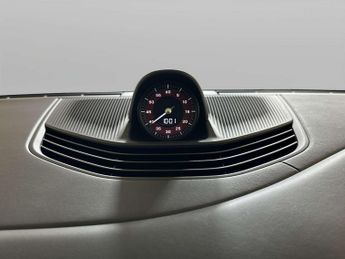 Porsche Taycan Performance Plus 93.4kWh GTS Saloon 4dr Electric Auto 4WD (11kW 