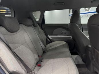 Kia Soul 27kWh EV Auto 5dr