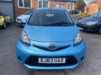 Toyota AYGO 1.0 VVT-i Move MultiMode Euro 5 5dr