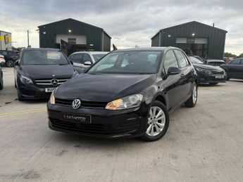 Volkswagen Golf 1.6 TDI BlueMotion Tech SE DSG Euro 5 (s/s) 5dr