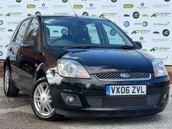 Ford Fiesta 1.6 Ghia 5dr