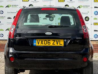 Ford Fiesta 1.6 Ghia 5dr
