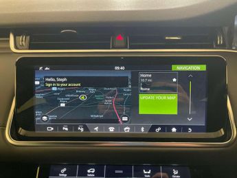 Land Rover Range Rover Evoque 2.0 P250 MHEV HSE SUV 5dr Petrol Auto 4WD Euro 6 (s/s) (249 ps)