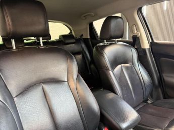 Nissan Juke 1.6 Tekna CVT Euro 5 5dr