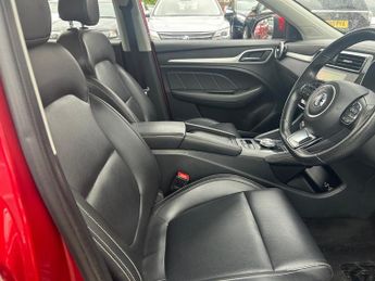 MG MG ZS 44.5kWh Exclusive Auto 5dr