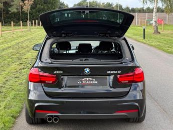 BMW 3 Series 2.0 320d M Sport Shadow Edition Touring Auto xDrive Euro 6 (s/s)
