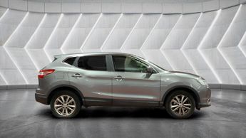 Nissan Qashqai 1.2 DIG-T Acenta XTRON 2WD Euro 6 (s/s) 5dr