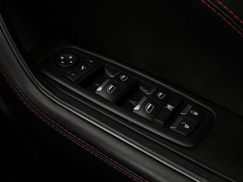 Maserati Levante 3.0D V6 SUV 5dr Diesel ZF 4WD Euro 6 (s/s) (275 ps)