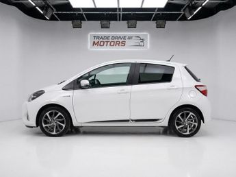 Toyota Yaris 1.5 VVT-h Excel E-CVT Euro 6 (s/s) 5dr (15in Alloy)