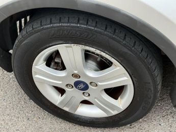 Ford Fusion 1.4 Zetec 5dr