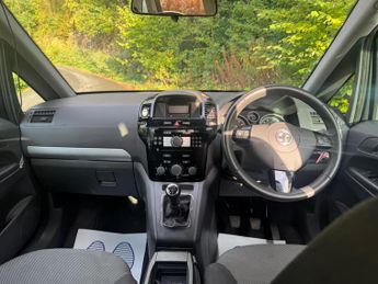 Vauxhall Zafira 1.6 16V Exclusiv Euro 5 5dr