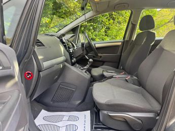 Vauxhall Zafira 1.6 16V Exclusiv Euro 5 5dr