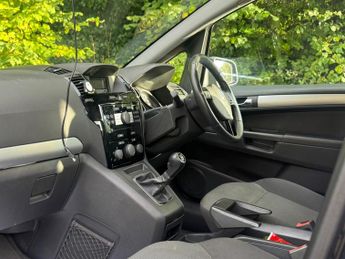 Vauxhall Zafira 1.6 16V Exclusiv Euro 5 5dr